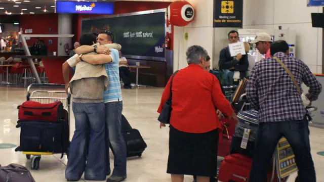 Los españoles procedentes de Yemen llegaron al aeropuerto de Barajas