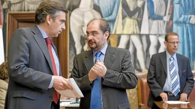 PP y PAR avanzan en sus alianzas en Zaragoza y Huesca y las tensan en Teruel
