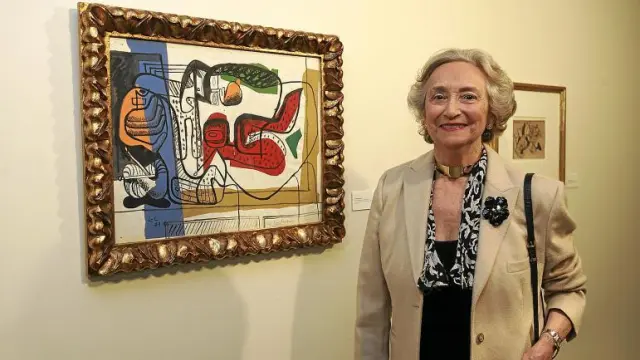 Pilar Citoler, durante la presentación de una exposición de su colección en Huesca.