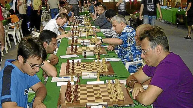 El torneo de Benasque congrega a profesionales y amateurs de más de 40 países. En la foto, un momento de la edición de hace un año