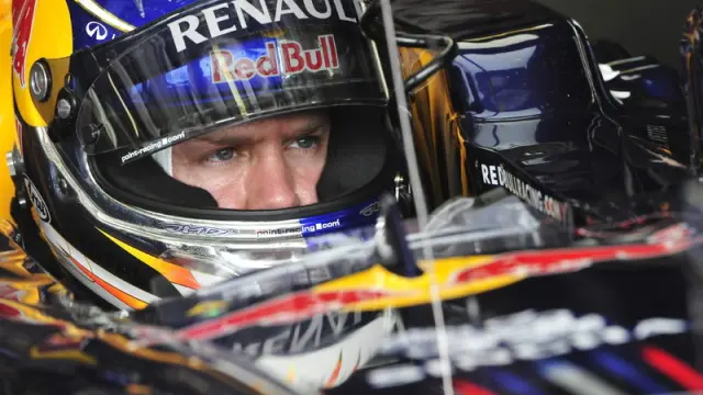 Vettel, durante los entrenamientos en Hungría