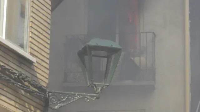 Incendio en la calle de Contamina de Zaragoza