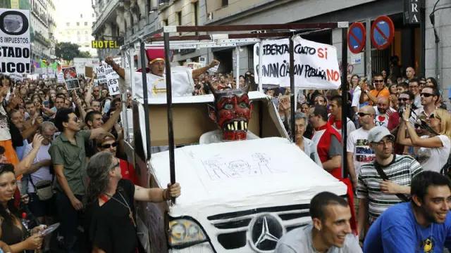 Imágenes de la manifestación contra la visita del Papa.