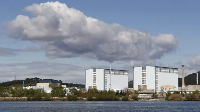 Vista del complejo nuclear en Marcoule