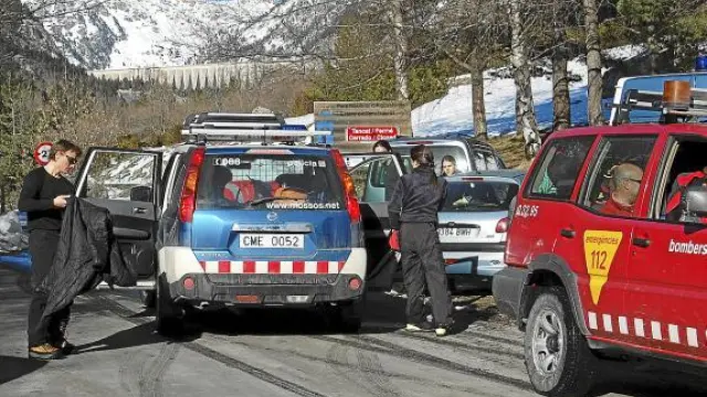 Operación de rescate en Boi TauIl, en el Pirineo catalán, con intervención de los Bomberos.