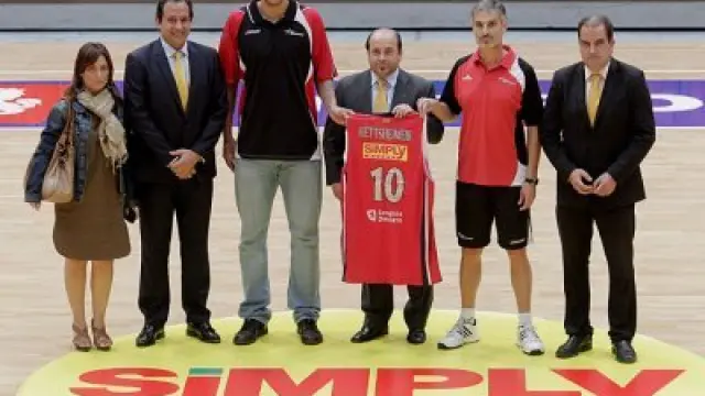 Presentación del nuevo patrocinador de basket Zaragoza