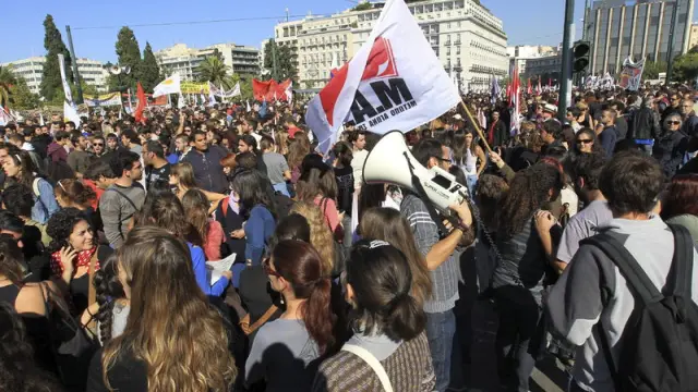 Manifestaciones en Grecia durante la segunda jornada de huelga general