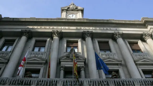 Sede de la DPZ, en la plaza de España de Zaragoza