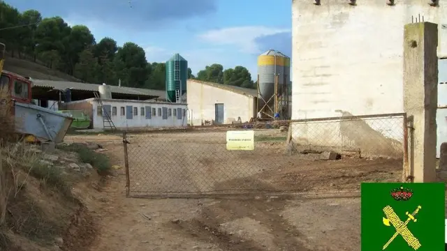 Puerta de acceso a la granja en la que sucedieron los hechos
