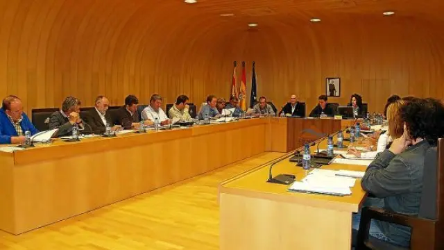 Pleno comarcal celebrado el jueves, en el que el PP destapó la polémica por las pagas.
