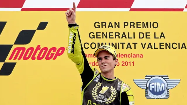 Nico Terol celebra su campeonato