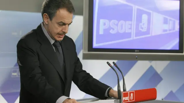 Zapatero en la rueda de prensa