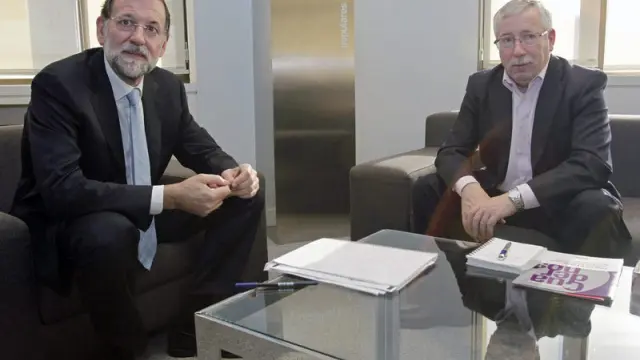 Mariano Rajoy e Ignacio Fernández Toxo, en la reunión