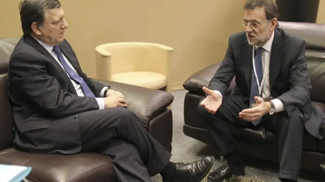 Durao Barroso junto a Mariano Rajoy durante su encuentro en Marsella