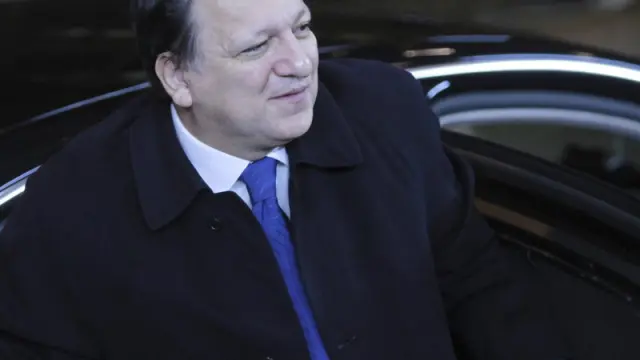 Durao Barroso, a su llegada a la cena con los líderes de la UE