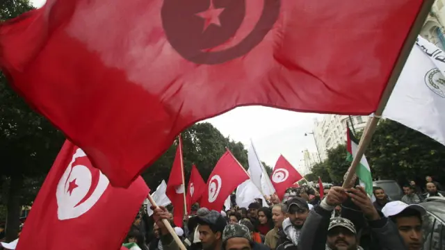Manifestaciones en el aniversario de la revolución tunecina