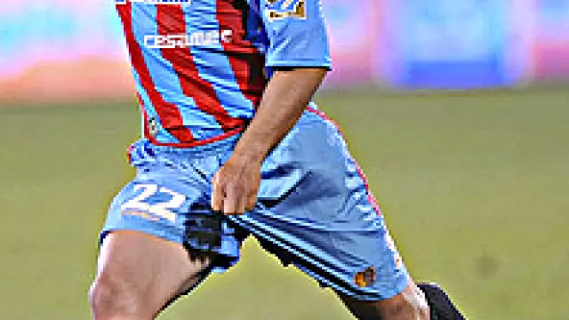 Álvarez, en uno de sus últimos partidos con el Catania