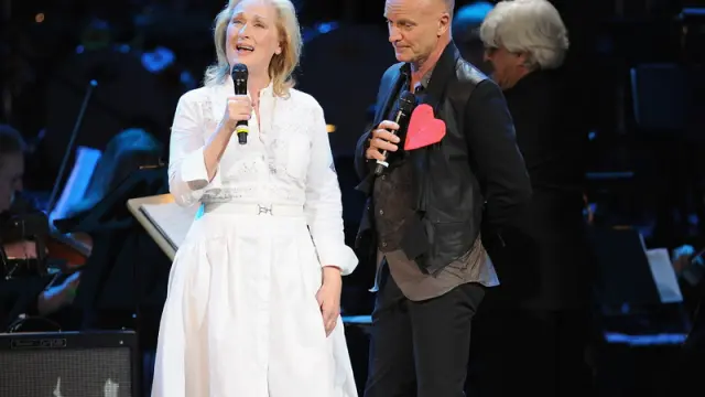 Actores de la talla de Meryl Streep y cantantes como Sting o Elton John participaron ayer en el concierto que la fundación The Rainforest organizó en el Carnegie Hall de Nueva York. Un evento que sirvió para recoger fondos en la lucha contra el cambio climático y los efectos de la deforestación.