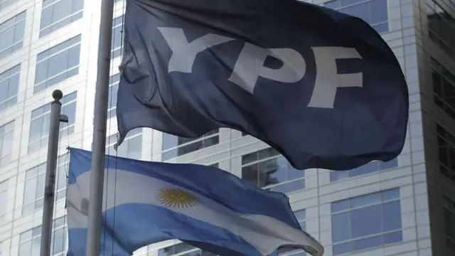 Argentina inicia los trámites para nacionalizar YPF