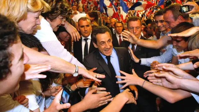 Sarkozy durante su mitin de ayer jueves