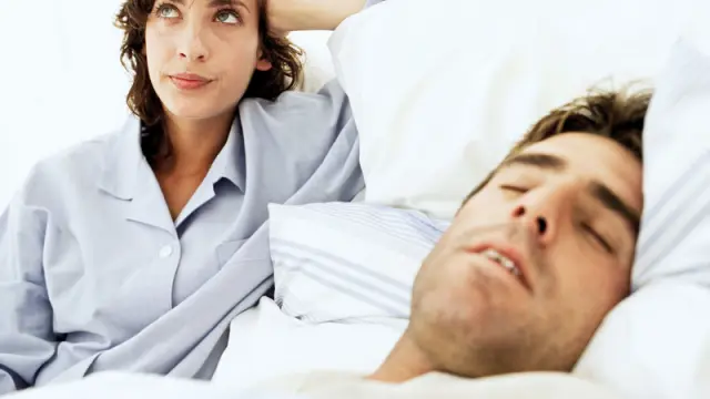 El uso de smartphones y tablets antes de dormir afecta al sueño