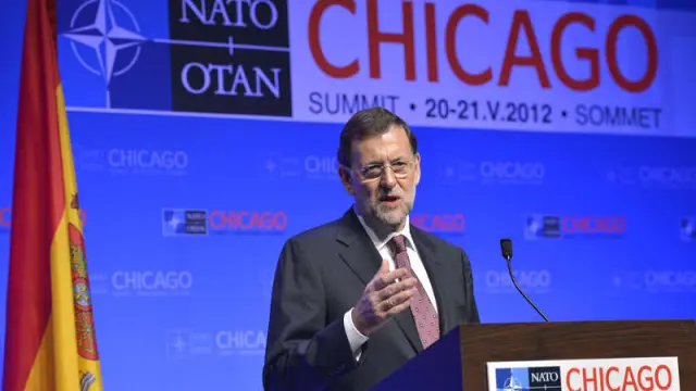 Rajoy responde desde Chicago a la petición formulada por Rubalcaba.