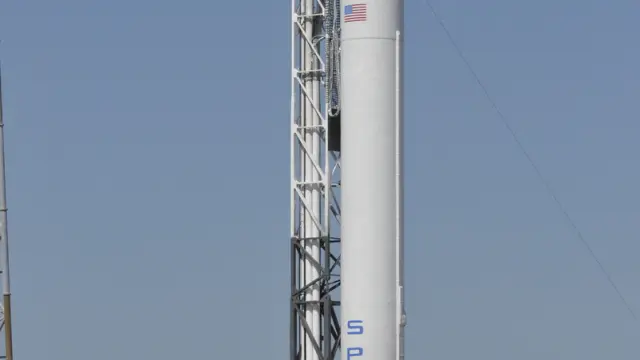 El Falcon 9 envia la cápsula Dragon al espacio