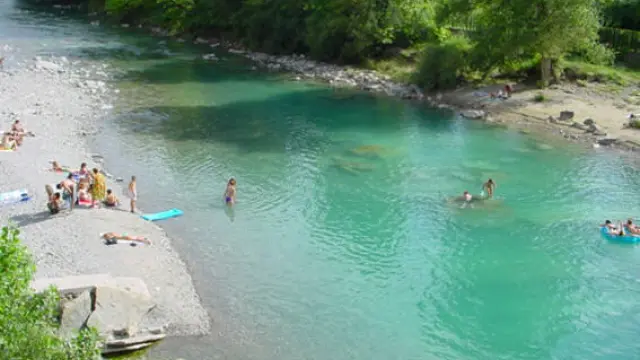 El río Ara volverá a actuar de piscina