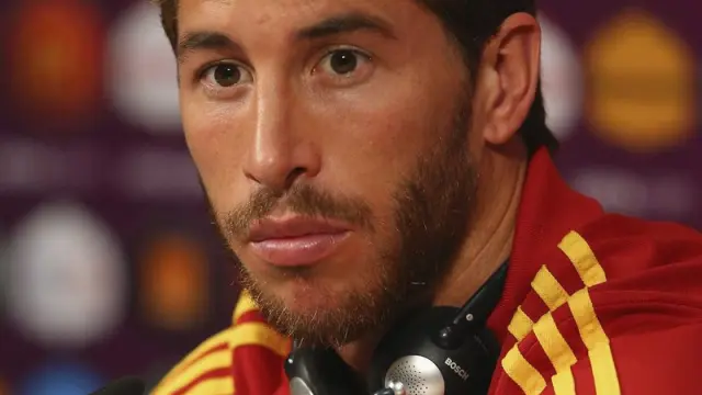 Sergio Ramos asegura que Benzema "cualquier segundo que te despistas te hace gol".
