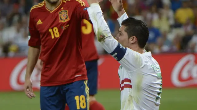 Jordi Alba en el partido contra Portugal de la Eurocopa 2012