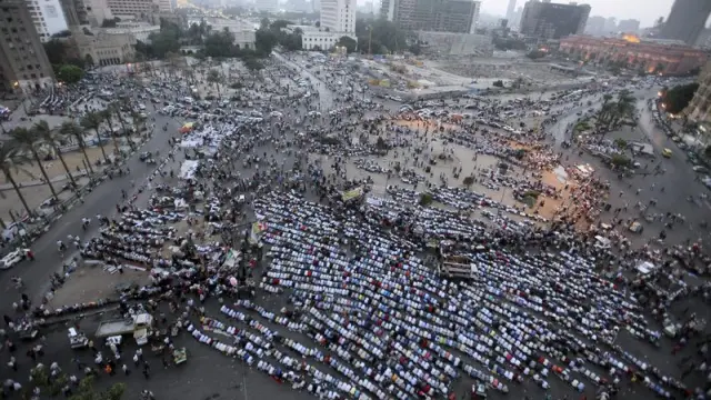Manifestación en la plaza Tahrir en apoyo a Mursi