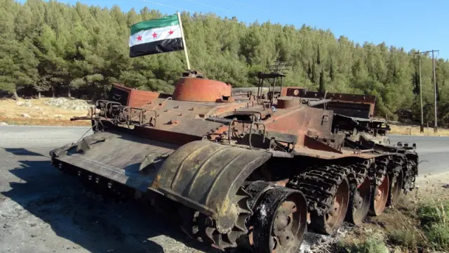 Un tanque destrozado en Siria
