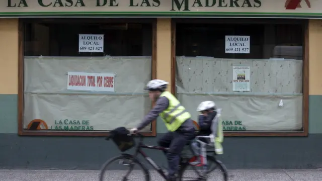 Un ciclista en Zaragoza