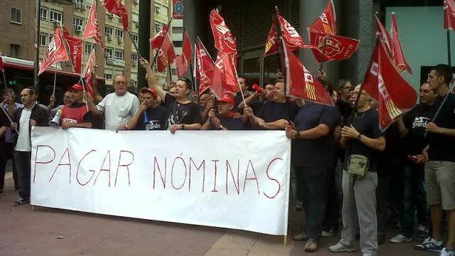 Los trabajadores de Hidráulicas Pardo se manifiestan en Zaragoza