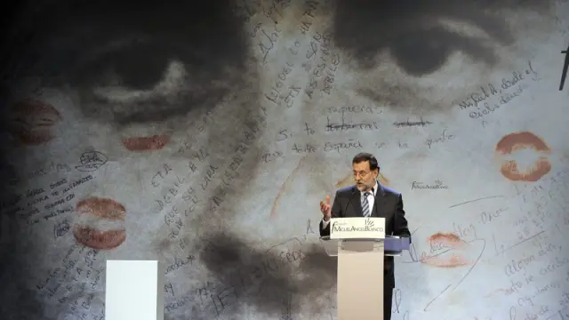 Rajoy ha pedido que nunca se olvide la memoria de las víctimas del terrorismo.