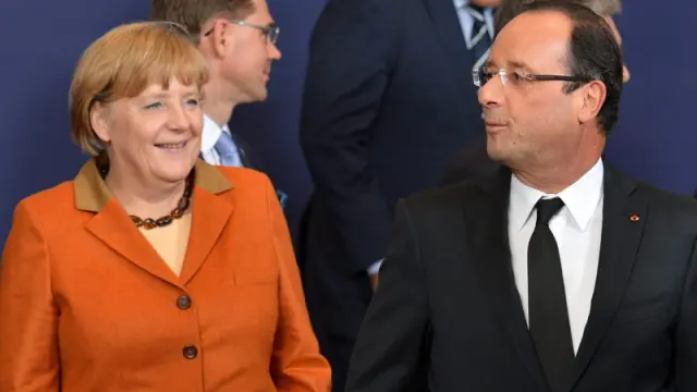 Hollande y Merkel, en Bruselas