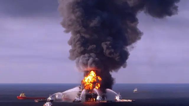 Accidente de la plataforma de BP en el Golfo de México