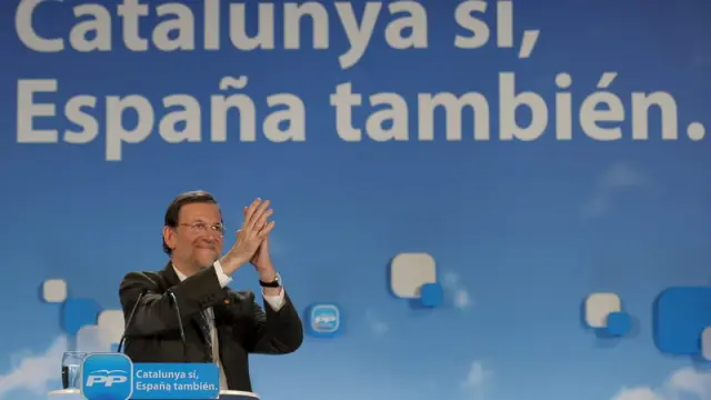 Rajoy mostró su apoyo a Sánchez-Camacho