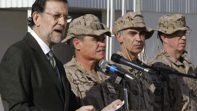 Rajoy durante su visita sorpresa a Afganistán