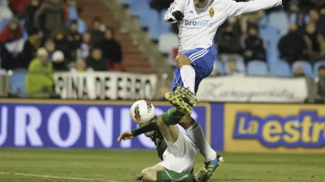 Aranda, en el último Real Zaragoza - Betis