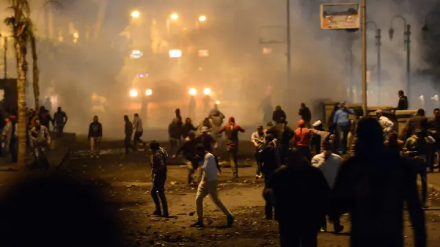 La tensión continúa en las calles de varias ciudades egipcias