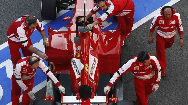 Alonso solo pudo correr 28 vueltas por problemas técnicos en su Ferrari