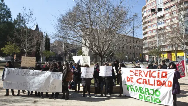 Huelga de los trabajadores de Servicios de Teleasistencia en Zaragoza