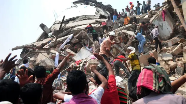 Imagen del edificio destruido en Bangladesh