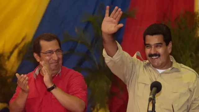Maduro junto al hermano del fallecido Hugo Chávez
