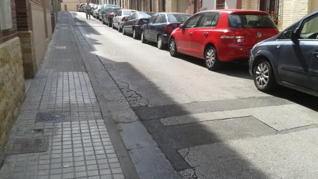 Firme en la calle de Cabañera, en Torrero