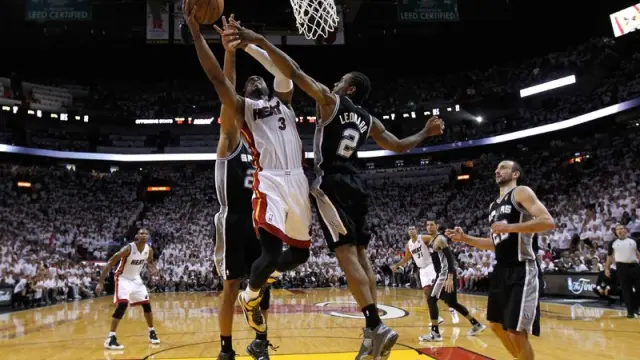 Encuentro entre los Heat de Miami y los Spurs de San Antonio