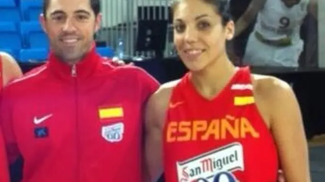 Cristina Ouviña y Víctor Lapeña en el Eurobasket