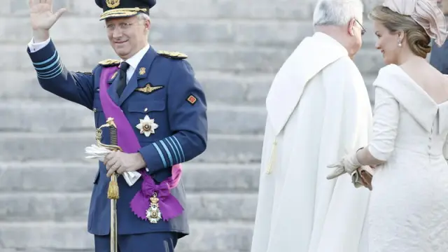 El príncipe Felipe, a su llegada a la catedral de Bruselas