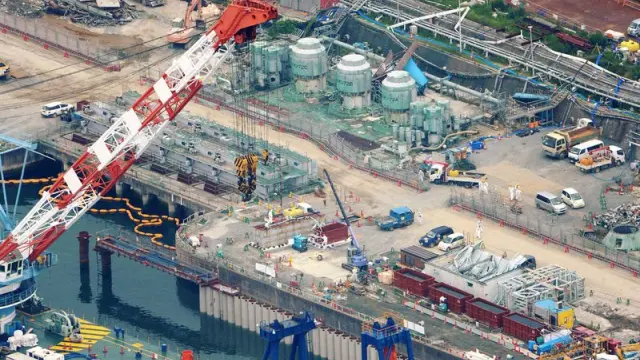Imagen aérea de la planta de Fukushima donde se aprecian los trabajos que se están realizando